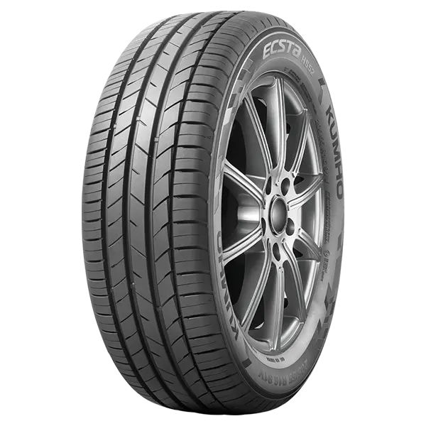 Kumho Ecsta HS52 -kesärengaspaketti asennettuna Motoauralla